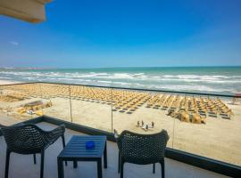 Azzurro Beachfront - Prima linie la MARE, Hotel in Mamaia Nord – Năvodari