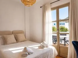 Azure Sea House