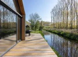 Tiny house by the water in Oud Ade - Tuin van Keet - 25
