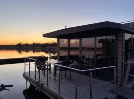 Hausboot Fjord Ankerplatz mit Biosauna in Schleswig