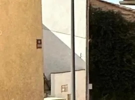 T2 élégant Vue Rocher Centre village