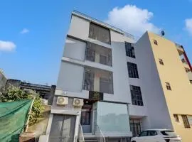 Hotel D7