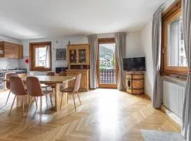 Casa Cesi 1, luminoso appartamento con Giardino