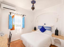 Hotel Al Alba Hammam & Restaurant – hotel w mieście Asila