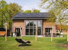 Traumvilla am Müritz Nationalpark, 20 Gäste, Sauna, hotel v destinácii Boek