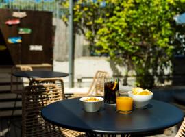 Ibis Barcelona Molins de Rei: Molins de Rei'de bir otel