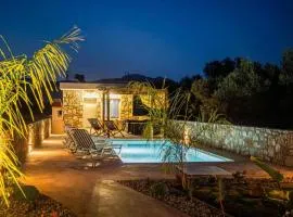 Dreamy Charaki 2 Bd Villa with Private Pool