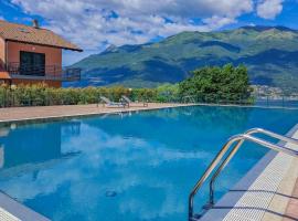 Brezza del Lario Monolocale con soppalco vista lago 19-20-26-27 – hotel w mieście Dervio