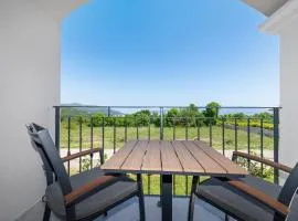 Villa Persic, a charming retreat only minutes away from the sea