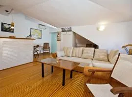 Apartment Plaza