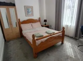 The Executive Stay Near University of South Wales
