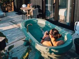 Luxe Tiny Suite voor 2 personen met tuinbad