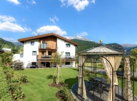 das Alpenblick & Outdoor Lodge Nauders, Hotel in Nauders