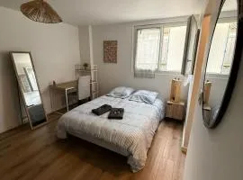 Charmant Studio privé en maison
