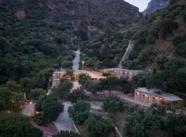 Manelis Mills Estate, Guest Houses & Restaurant