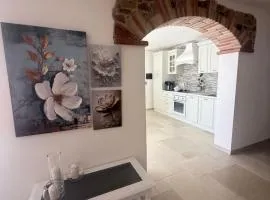 Relax House Sardara