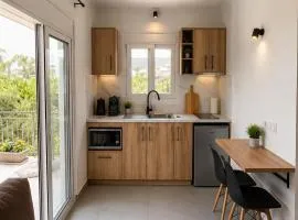 Panagiotis' Seaside Apartment, Giorgos`House