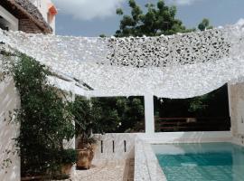 Wimbi House Luxury in Shela with Rooftop Pool, hotel a Shela