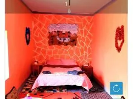 Rose Valley Clay House Stay