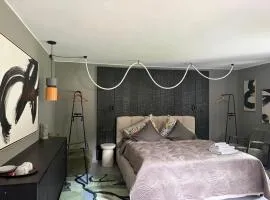 Two Brothers Inn