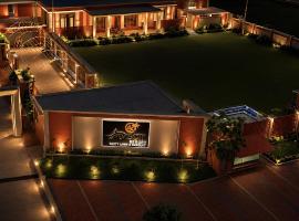 Avsar Resort, hotel di Veraval