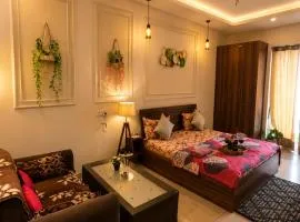 Darshana Studios -Feel the luxury
