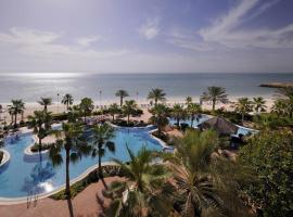 Viesnīca Mövenpick Hotel & Resort Al Bida'a Kuveitā