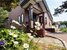 furanostay -private villa Accommodates up to 10 guests-