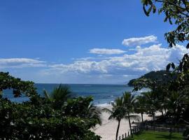 Casatua Pousada, hotel em Juqueí