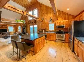 Beautiful North Fayston Home W Hot Tub & Views