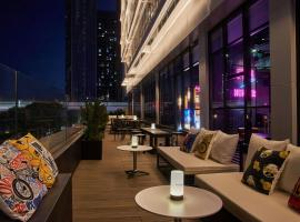 Moxy Shenzhen North Station, hotel i Shenzhen
