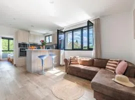Khara, Paris 20mn, King Size bed, Terrace, Free Parking