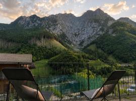 Mountain Getaway Panoramic View - Pets Welcome, hotel a Gromo