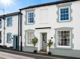 Beautiful House in Bideford on Peaceful Street