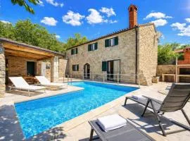 Stone Villa Galant with Pool - Happy Rentals