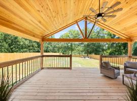 Lakeview Retreat - Family-Friendly - Near Downtown, hotelli kohteessa Macon