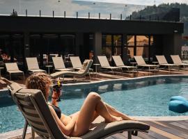 VILSON hotel، فندق في بوكوفِل