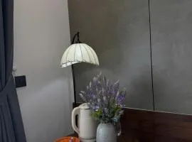Khách sạn Lazur