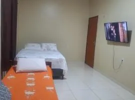 Quarto com banheiro