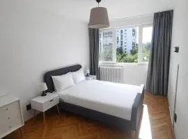 Riviera Park Retreat