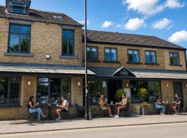 Lake Lounge Rooms, hotel sa Littleborough