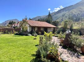 Mountain View Hot Tub, hotel di Huaran