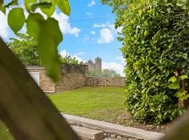 Castle View Cottage in Derbyshire