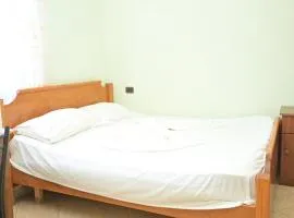 Hotel Xhejsoni