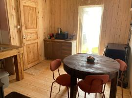 Karula Stay - 2 Bedroom City House and Caravan, Hotel in Antsla