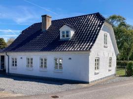 5 person holiday home in Øster Assels-By Traum, hotel i Øster Assels