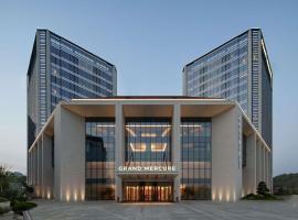 Grand Mercure Hangzhou Qingshan Lake, hotel di Hangzhou