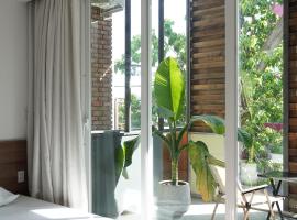 389 Hz Homestay, hótel í Da Nang