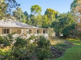 Treehaven House & Cottage - Maleny Retreat