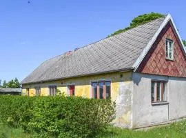 2 Bedroom Lovely Home In Ystad